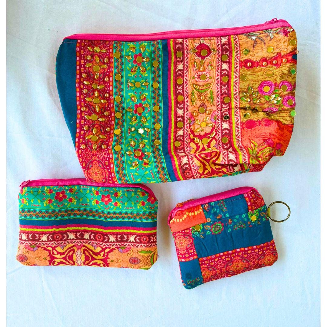 Sari Matching Travel Set