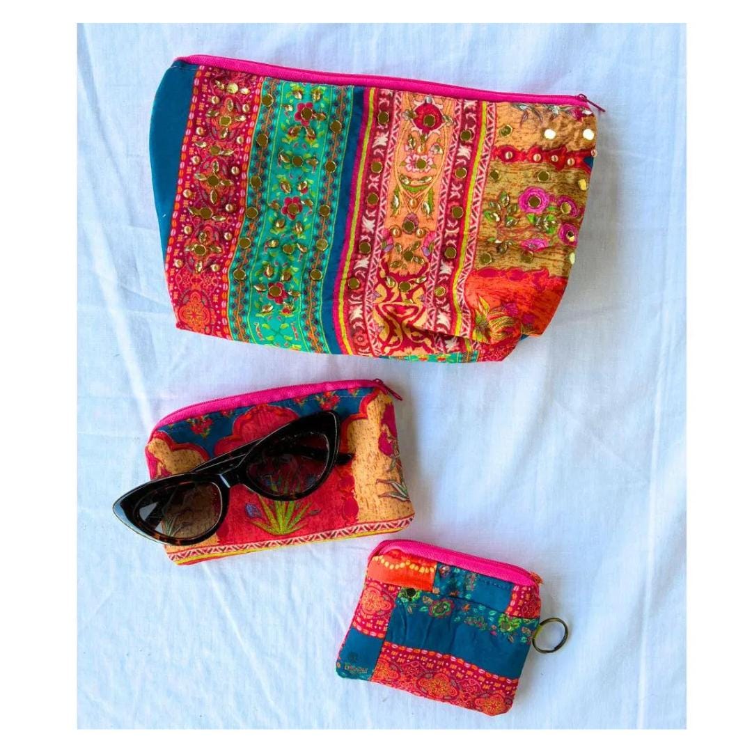 Sari Matching Travel Set