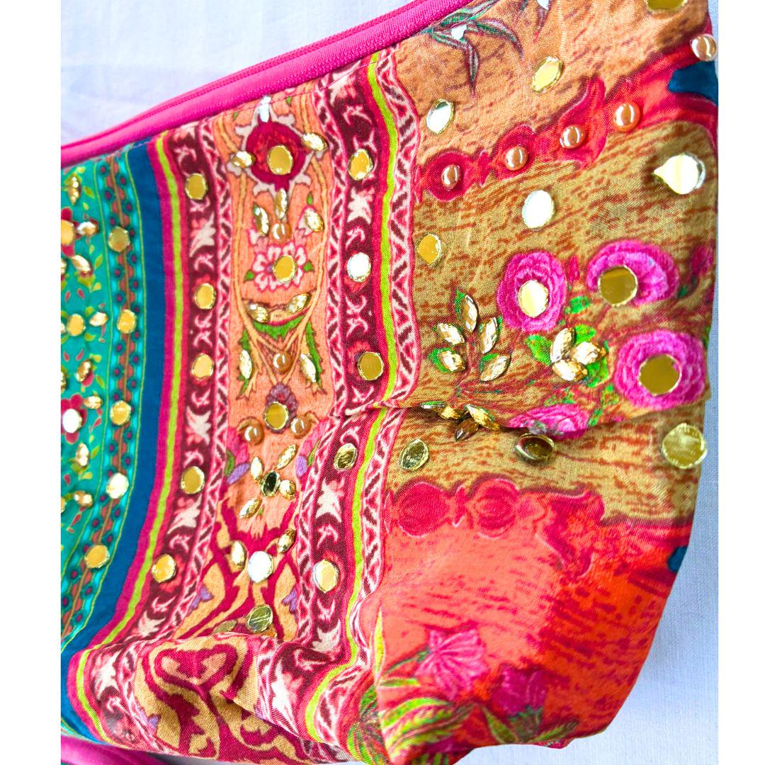Sari Matching Travel Set