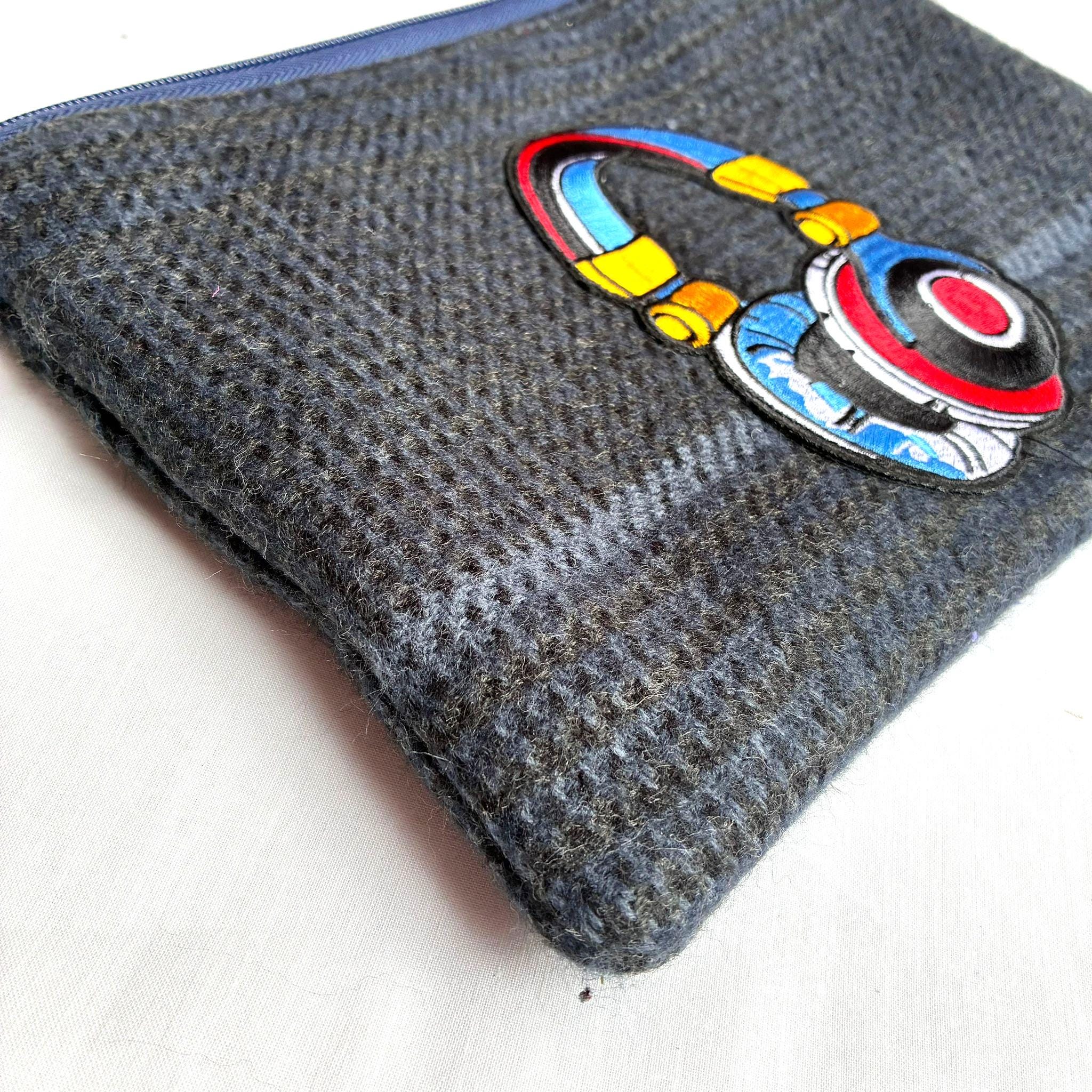 Headphones Pouch