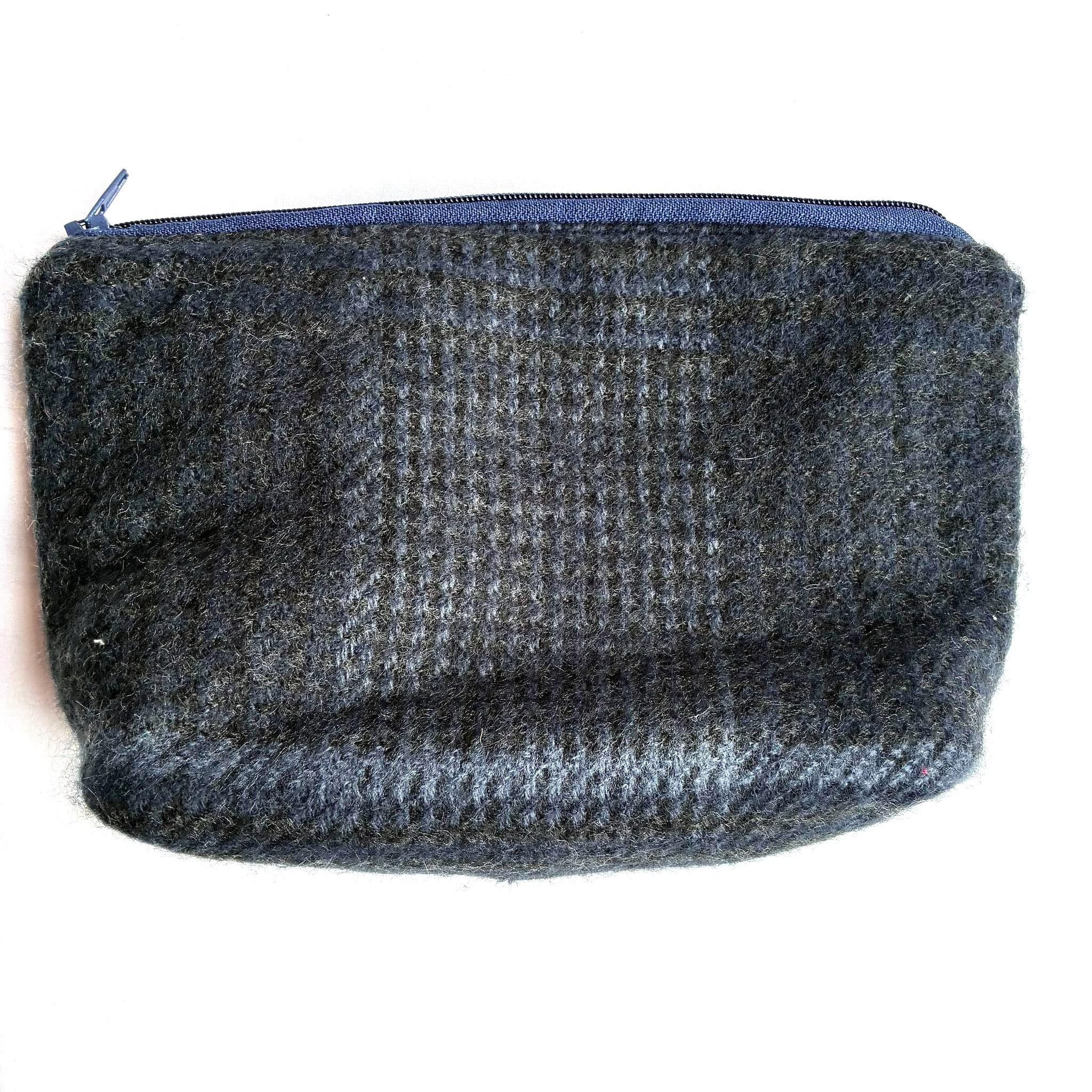 Rock Skull Pouch