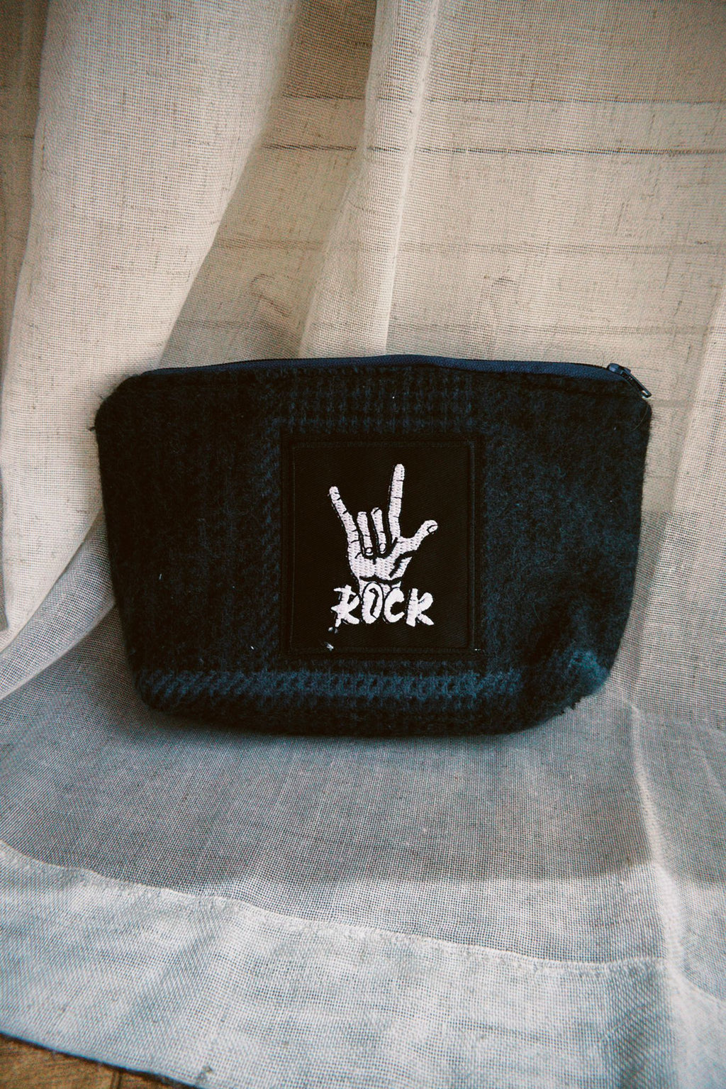 Rock Skull Pouch