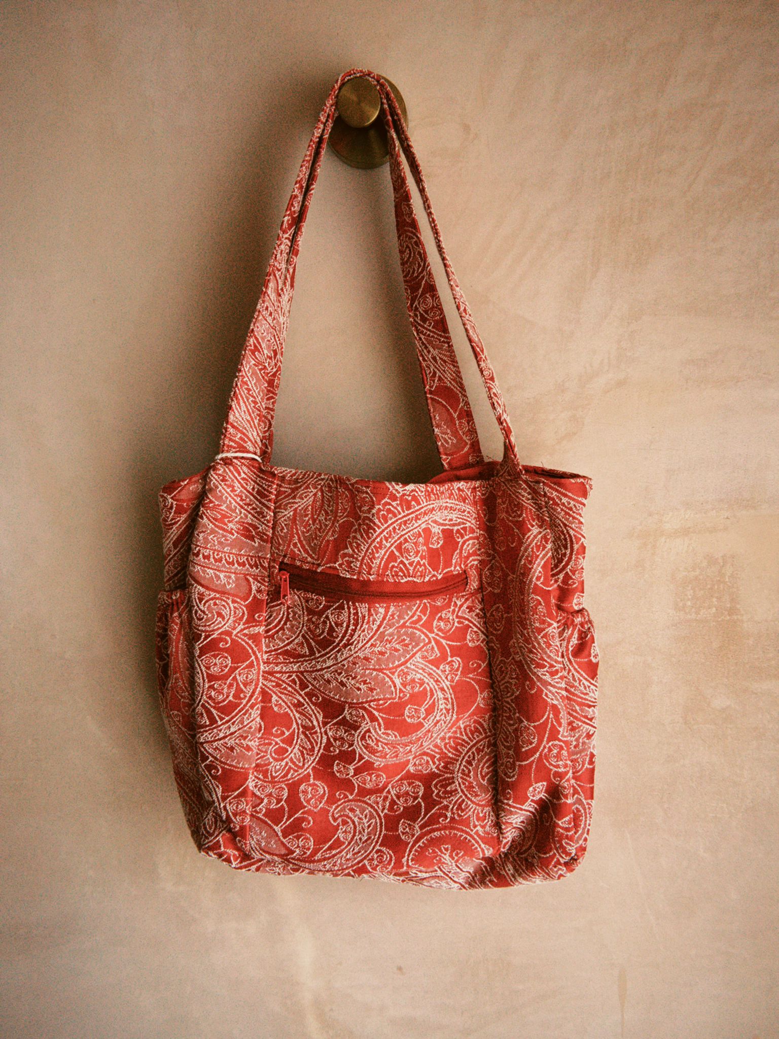 Rosewood Multi-Pocket Tote Bag