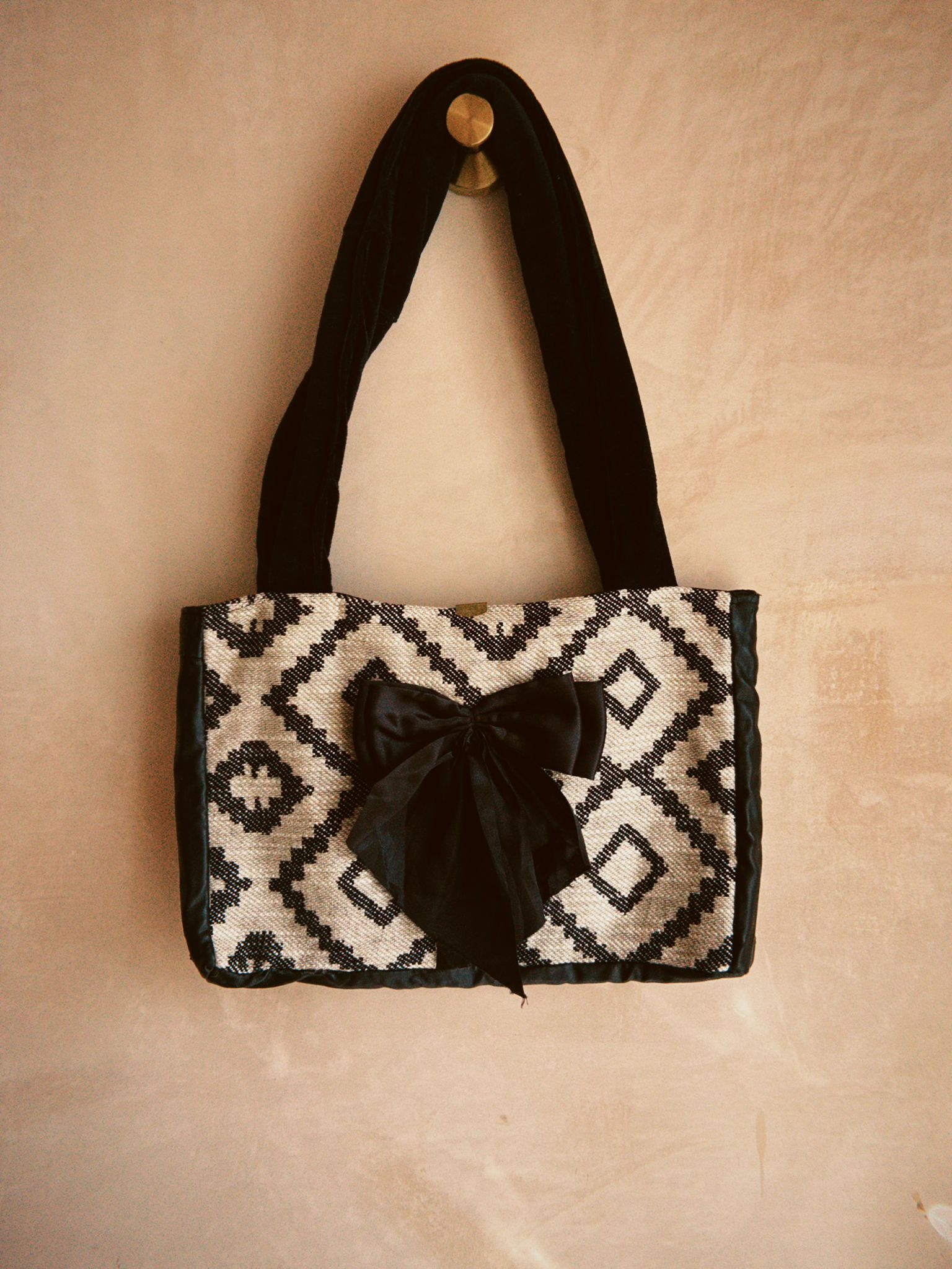 Bellanoir Shopper