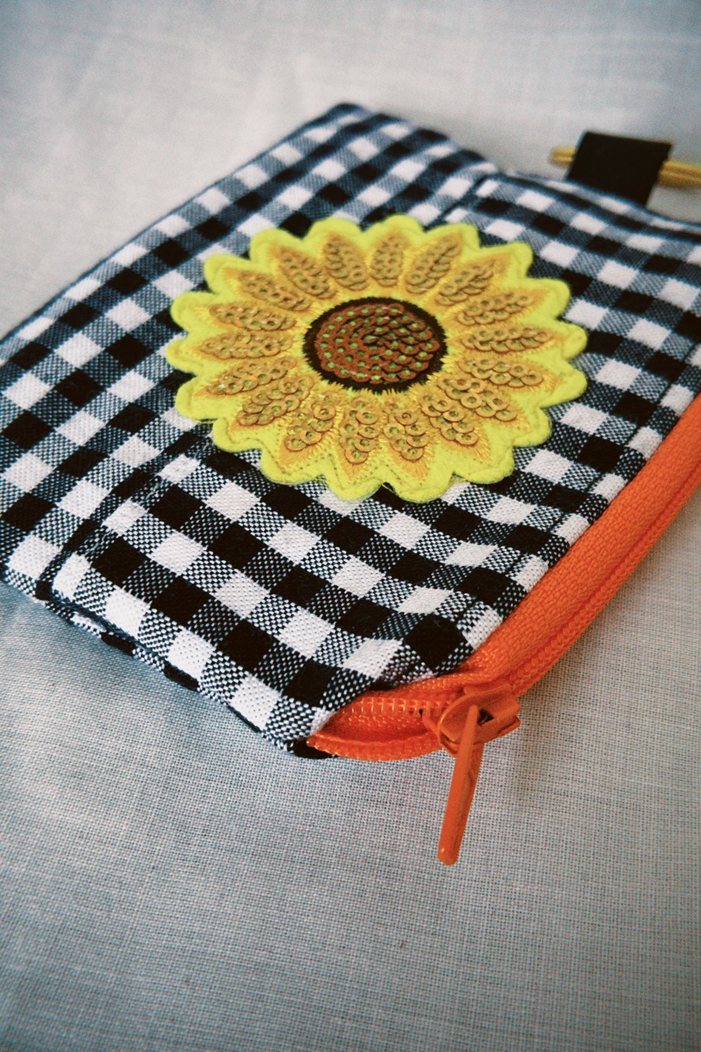 Gingham Sunflower Keyring Purse
