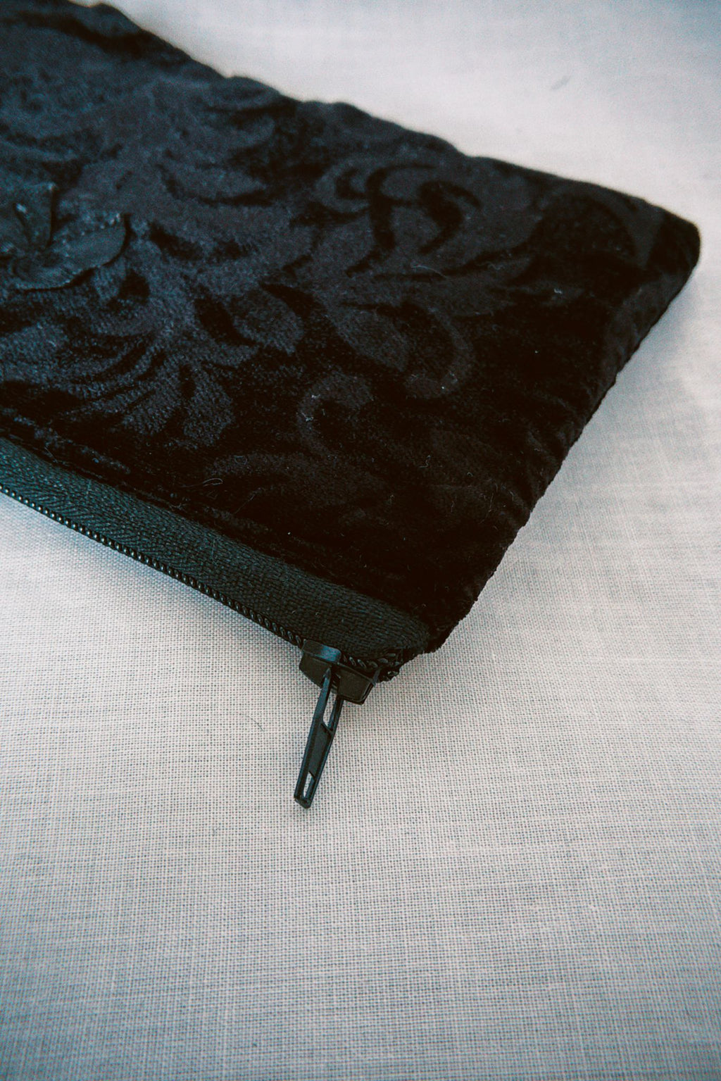Black Velvet Sunglasses Case