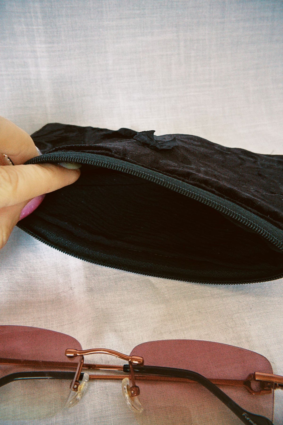 Black Velvet Sunglasses Case