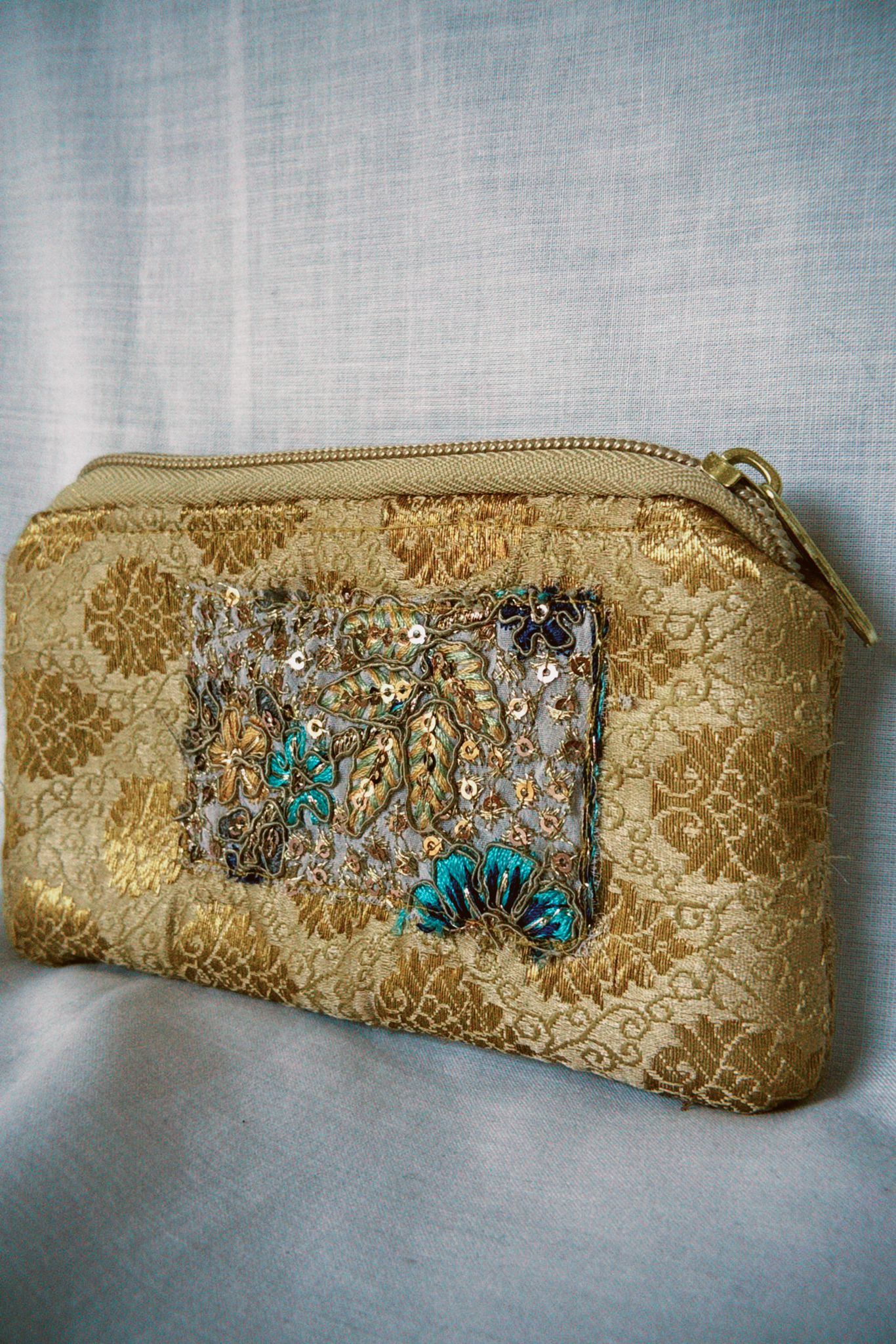 Gold Sari Sunglasses Case
