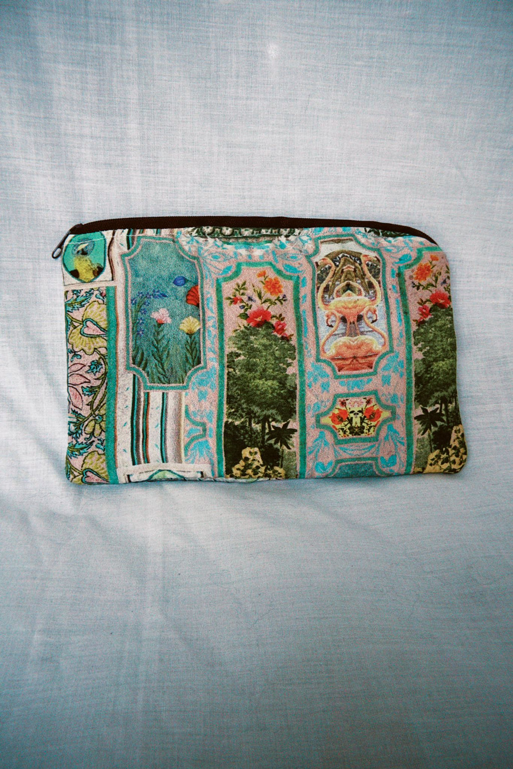 Coquette Garden Pouch