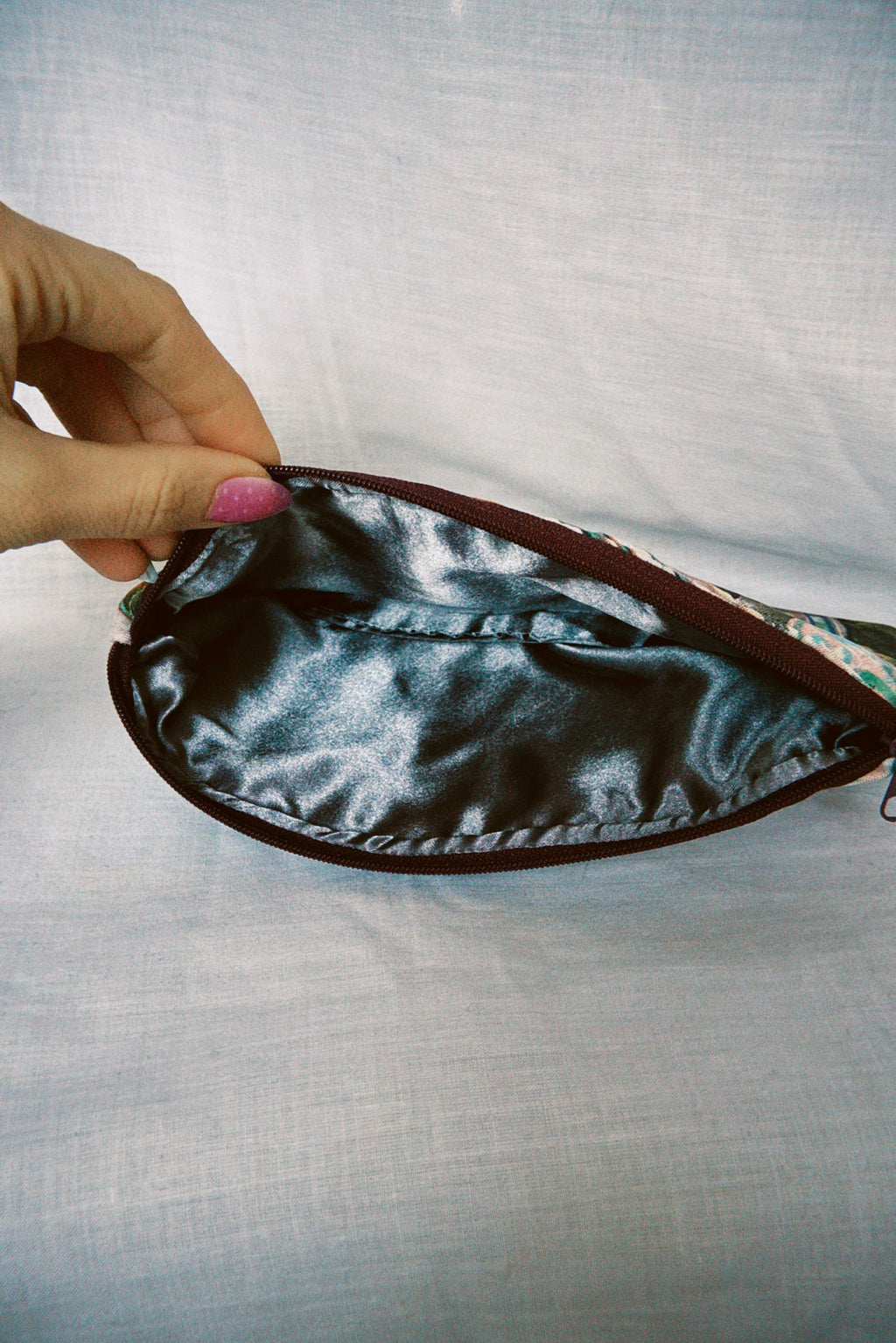 Coquette Garden Pouch
