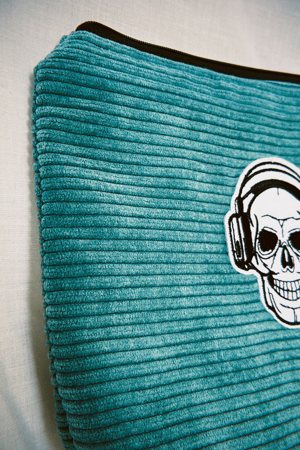 Skull Corduroy Pouch