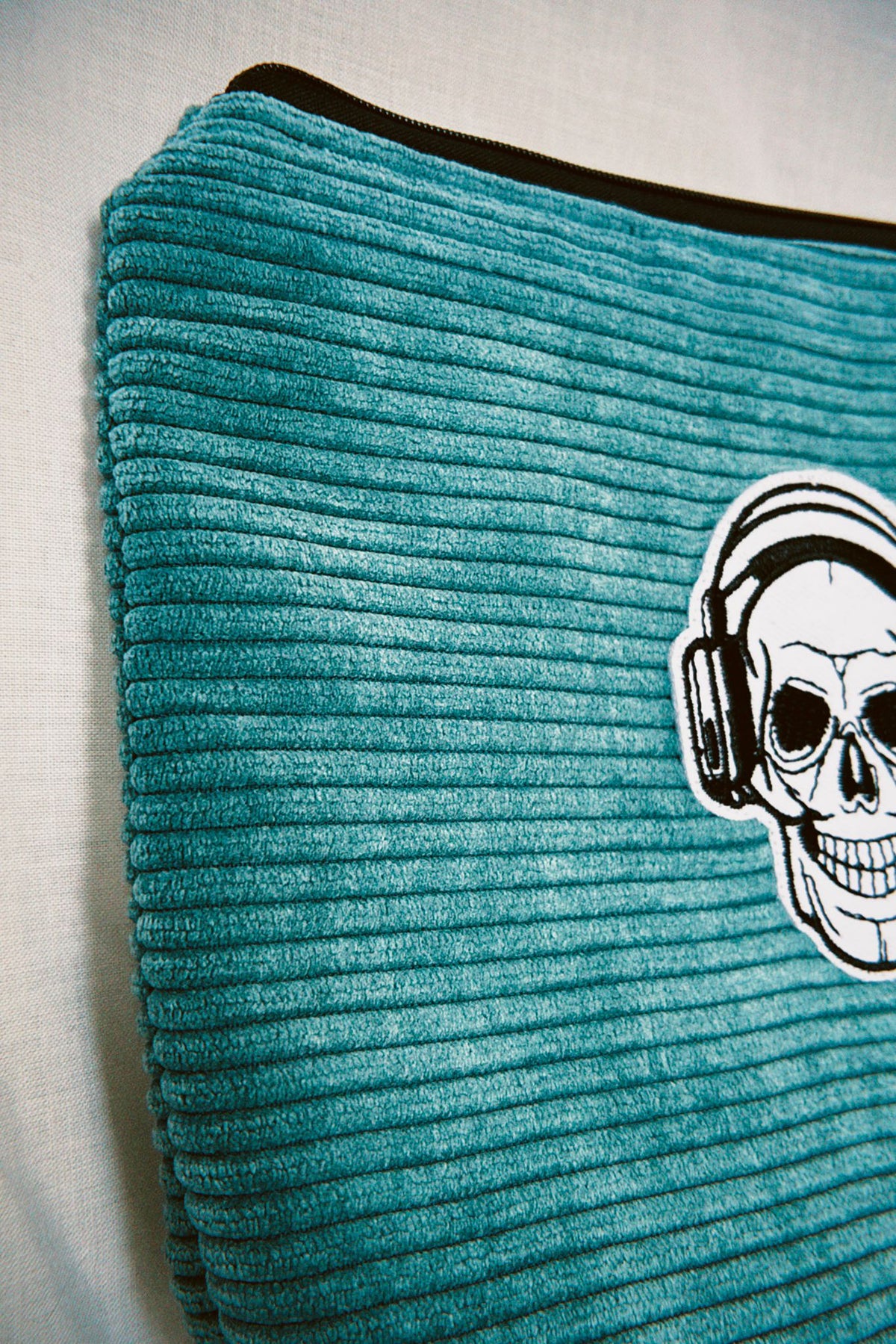 Skull Corduroy Pouch