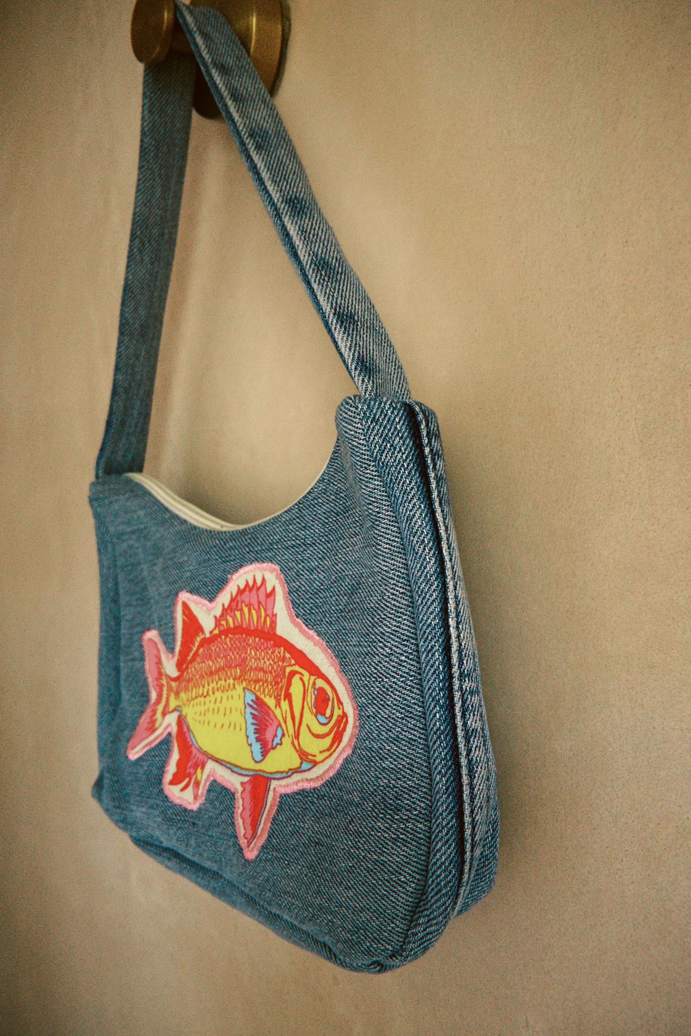 Keala Baguette Bag