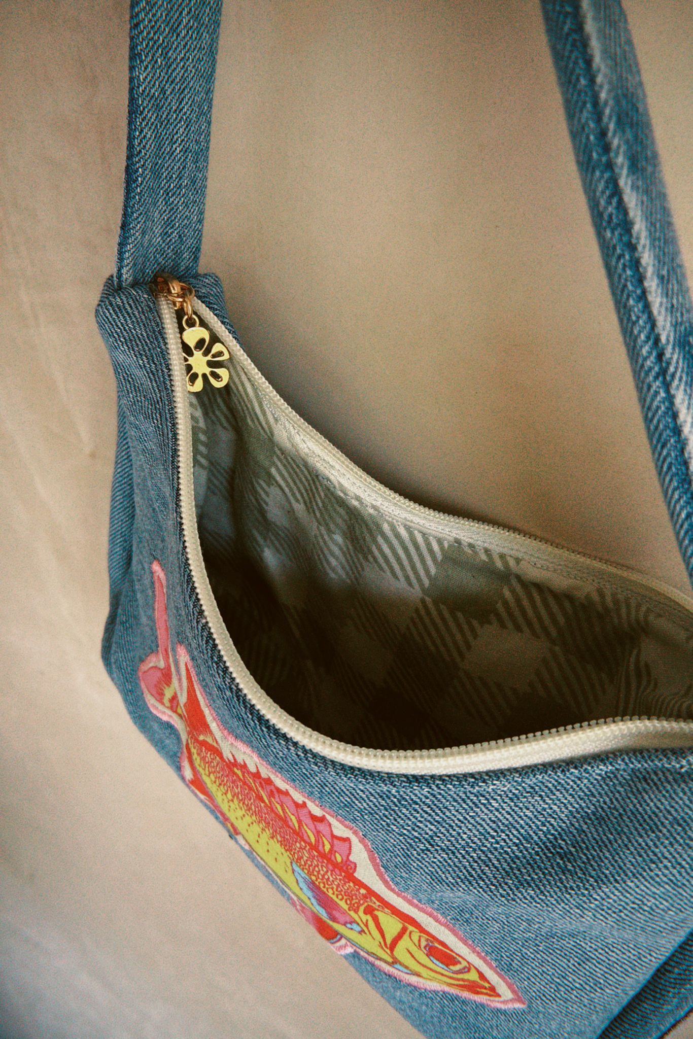 Keala Baguette Bag