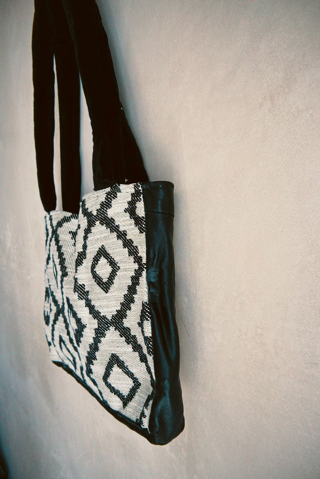 Bellanoir Shopper