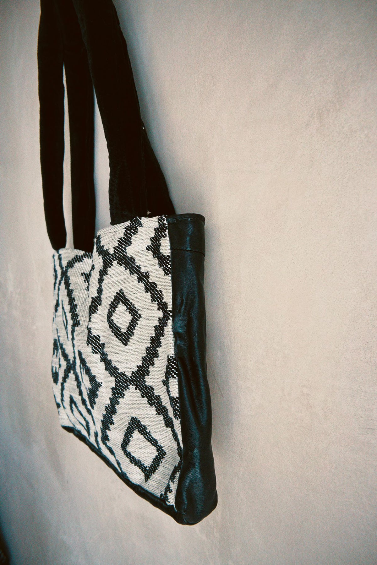 Bellanoir Shopper