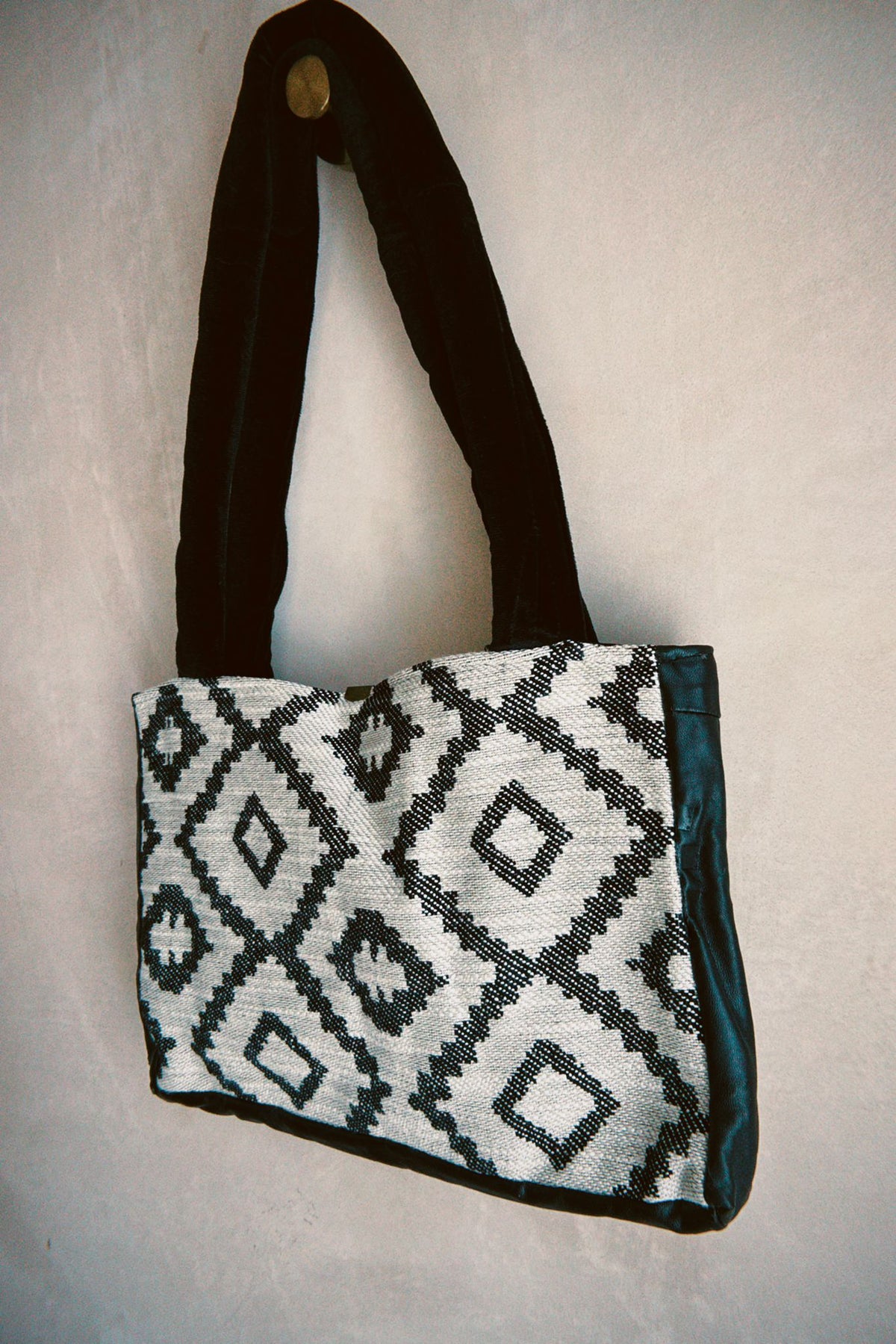 Bellanoir Shopper