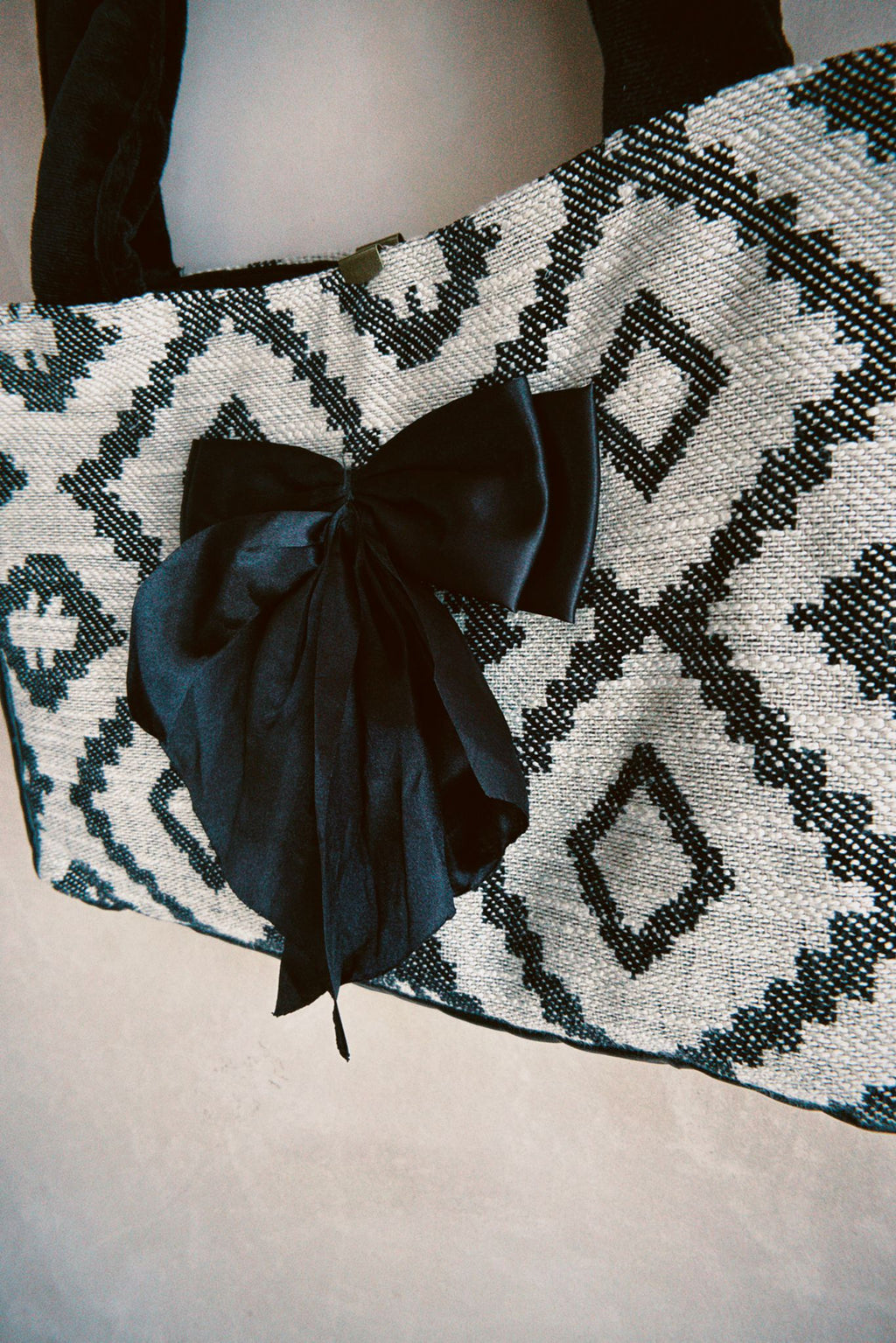 Bellanoir Shopper
