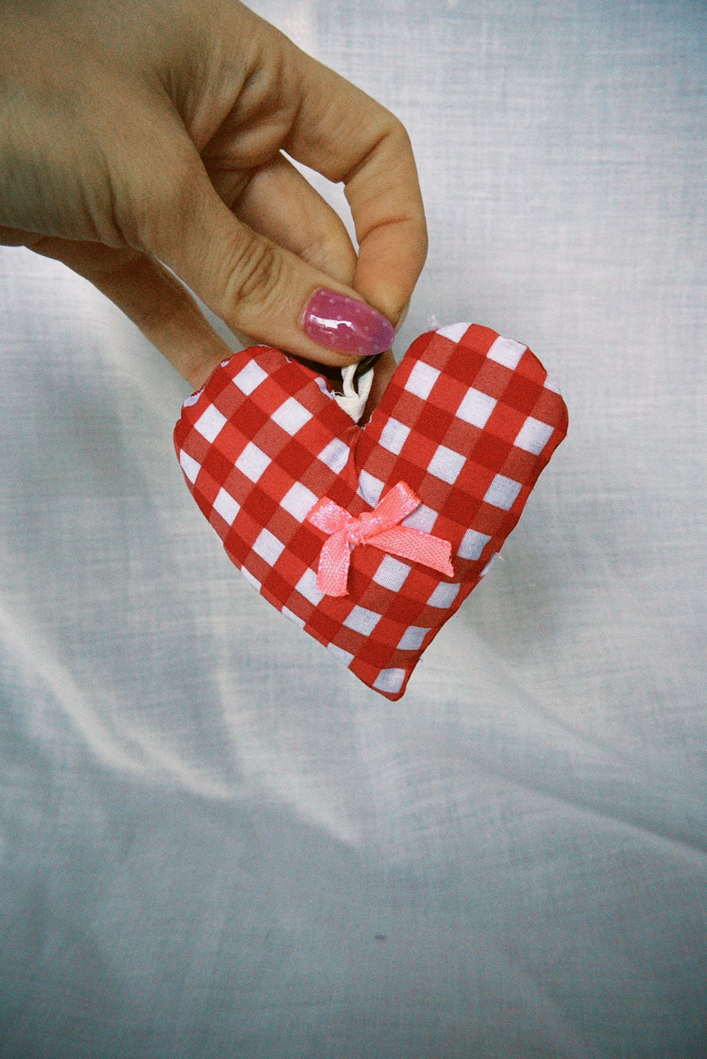 Red Gingham Bow Scrappy Heart Keyring