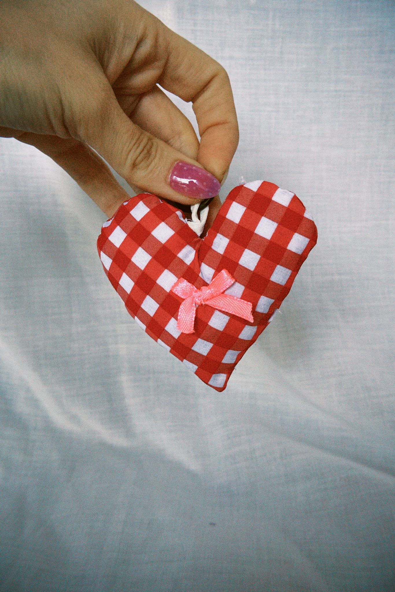 Red Gingham Bow Scrappy Heart Keyring