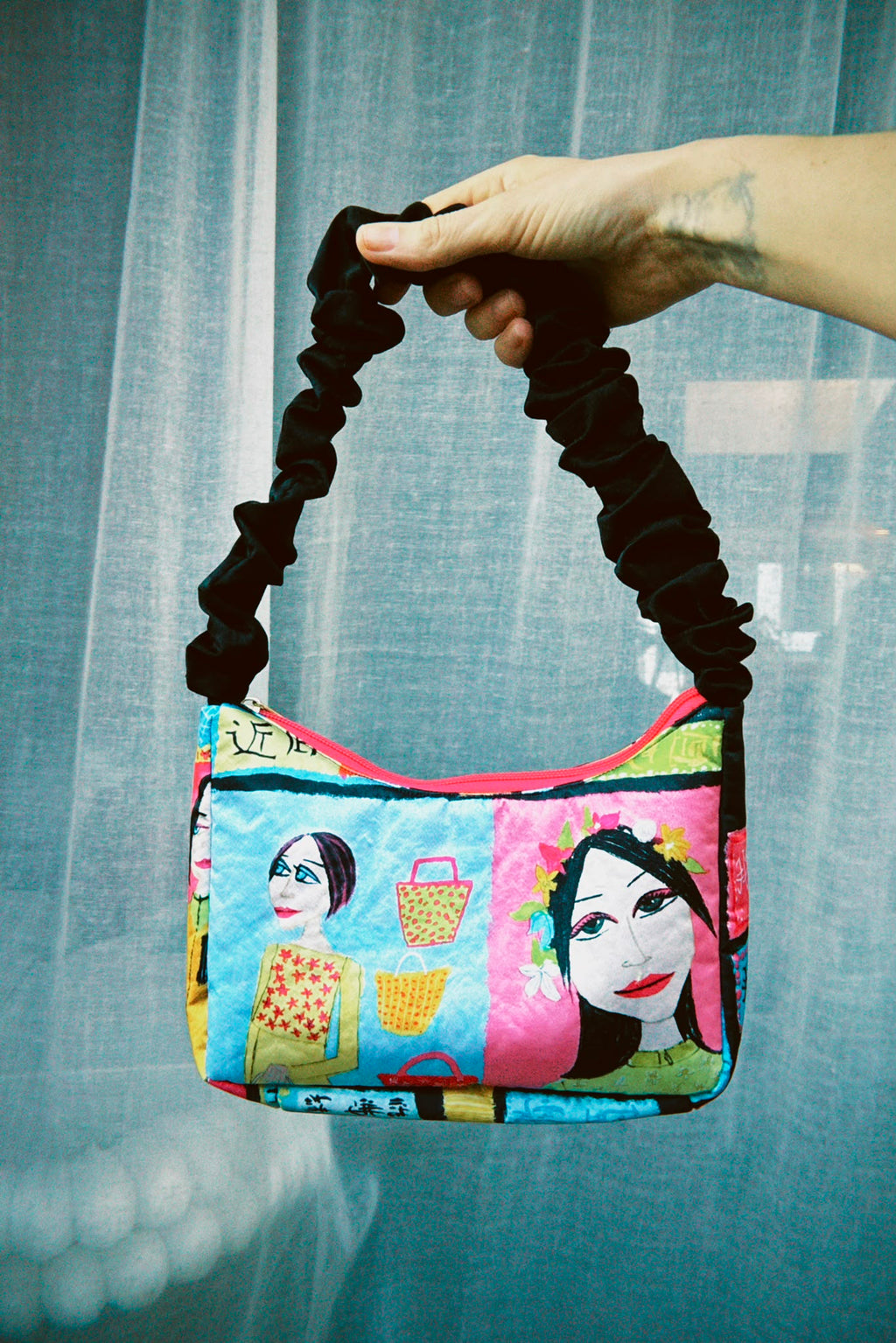 Mitsu Baguette Bag