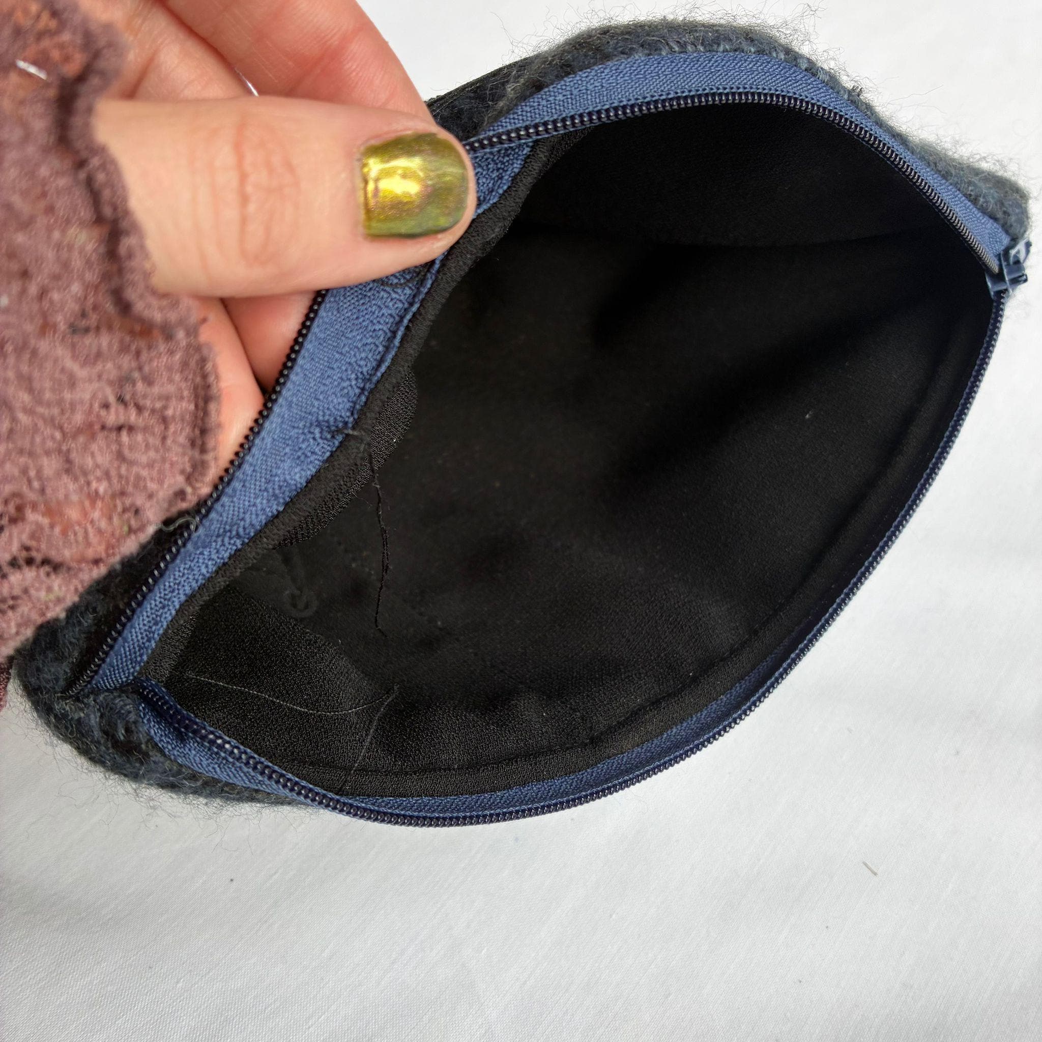 Rock Skull Pouch