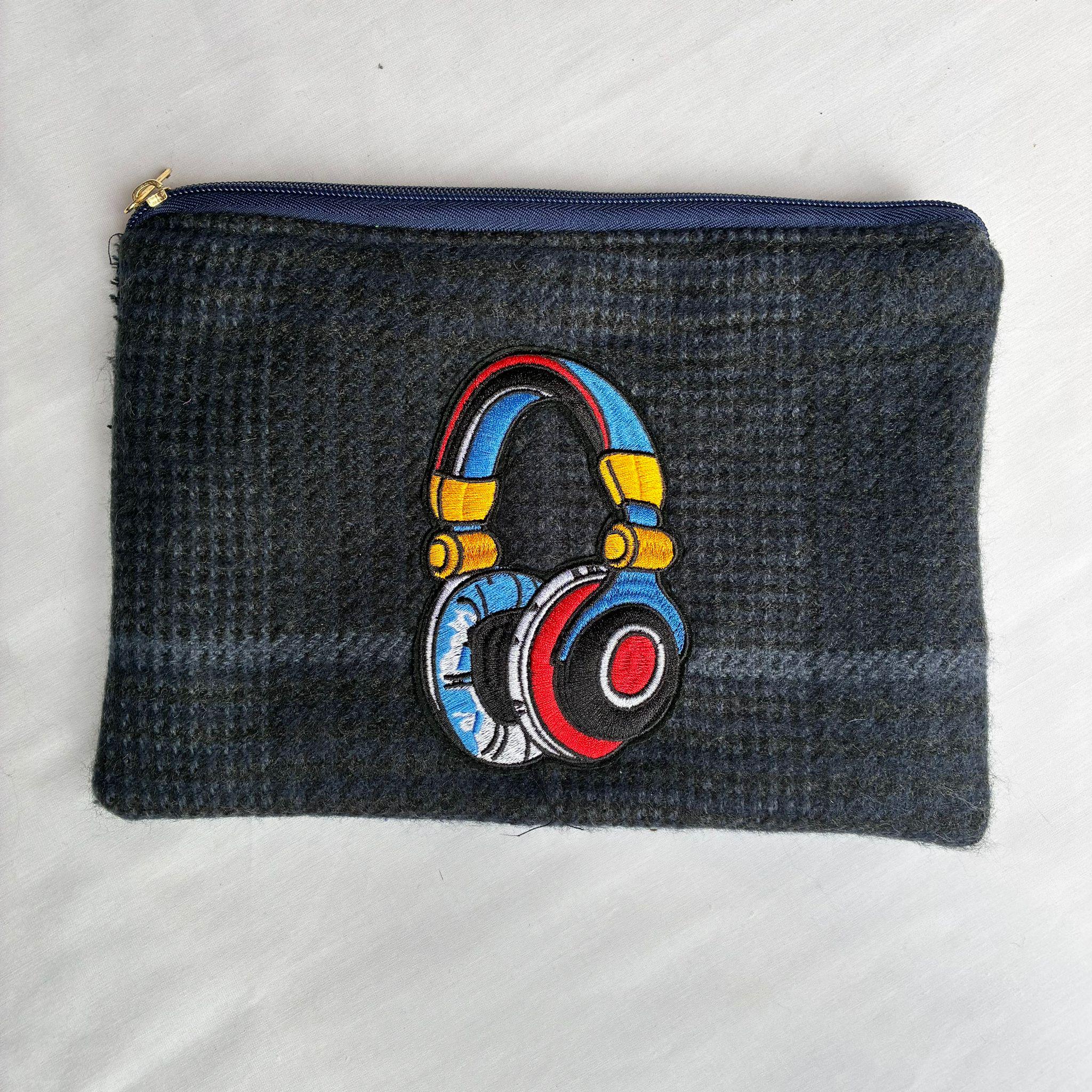 Headphones Pouch