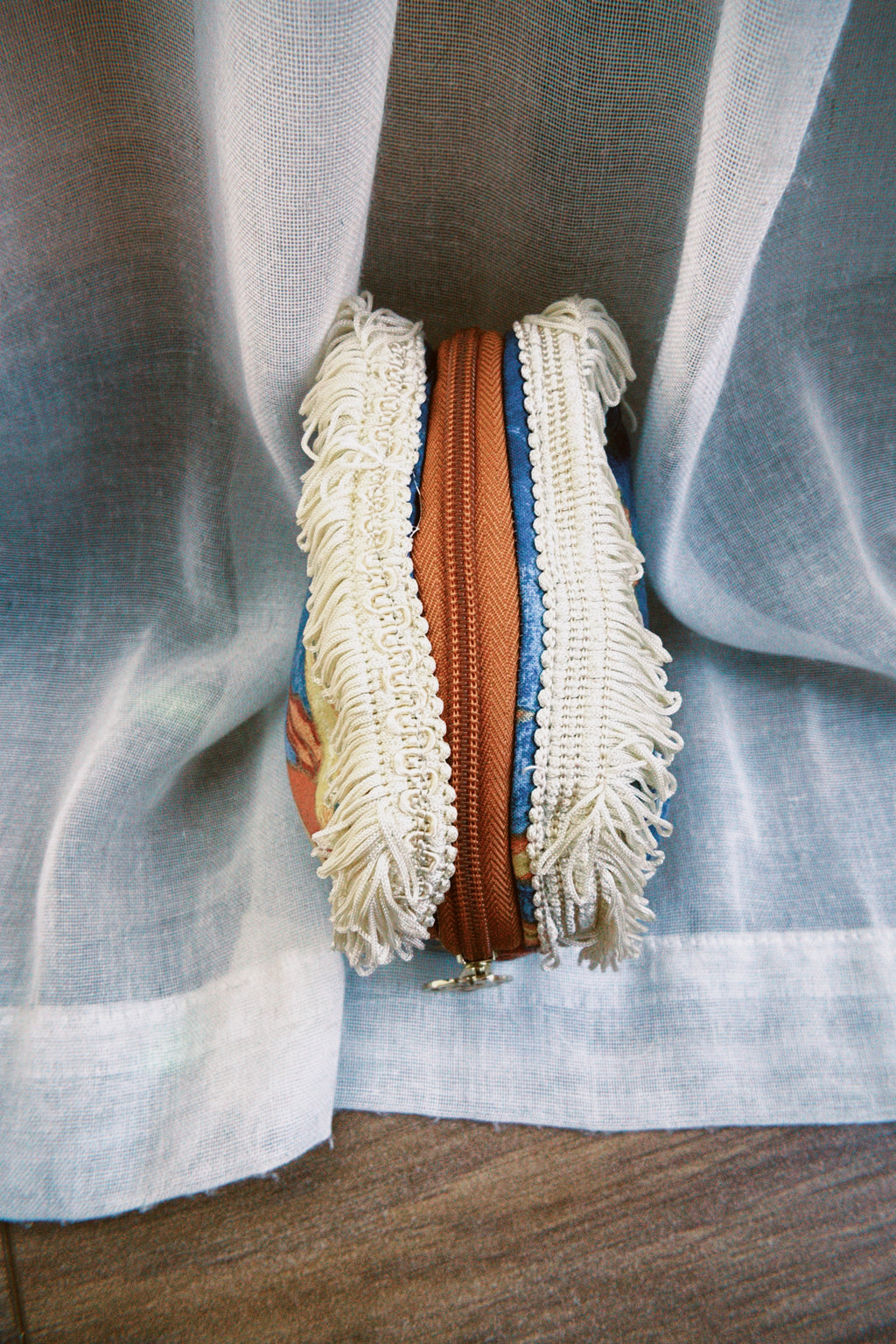 Phoebe Boxy Pouch
