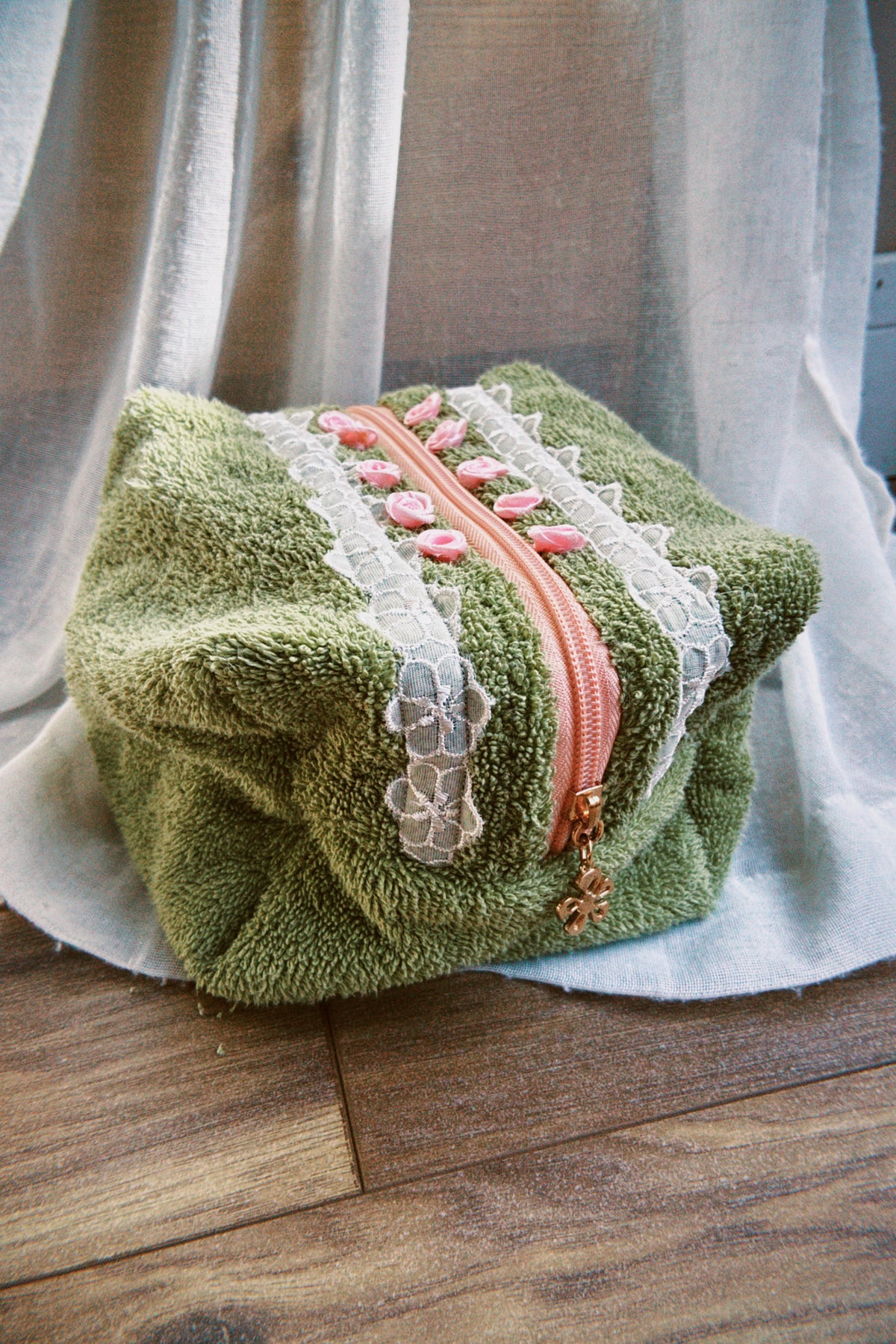 Eden Boxy Pouch