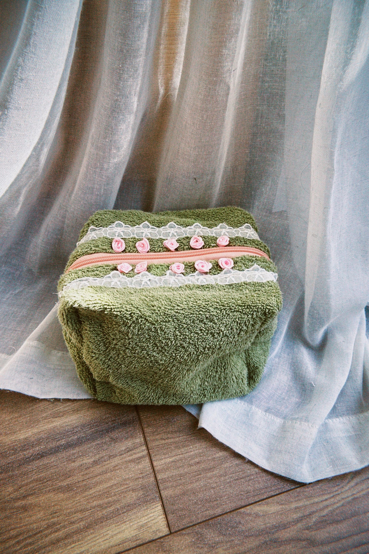 Eden Boxy Pouch