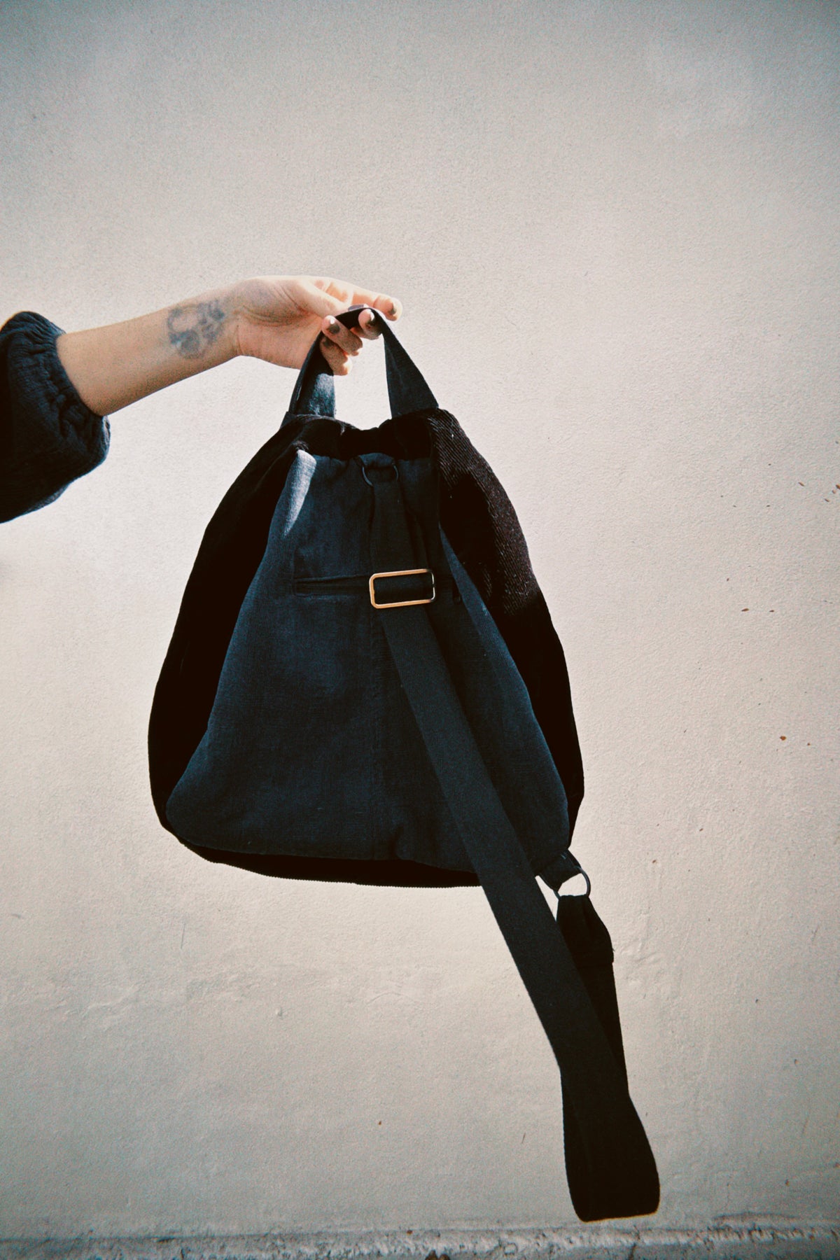 Ground Loop Sling Bag