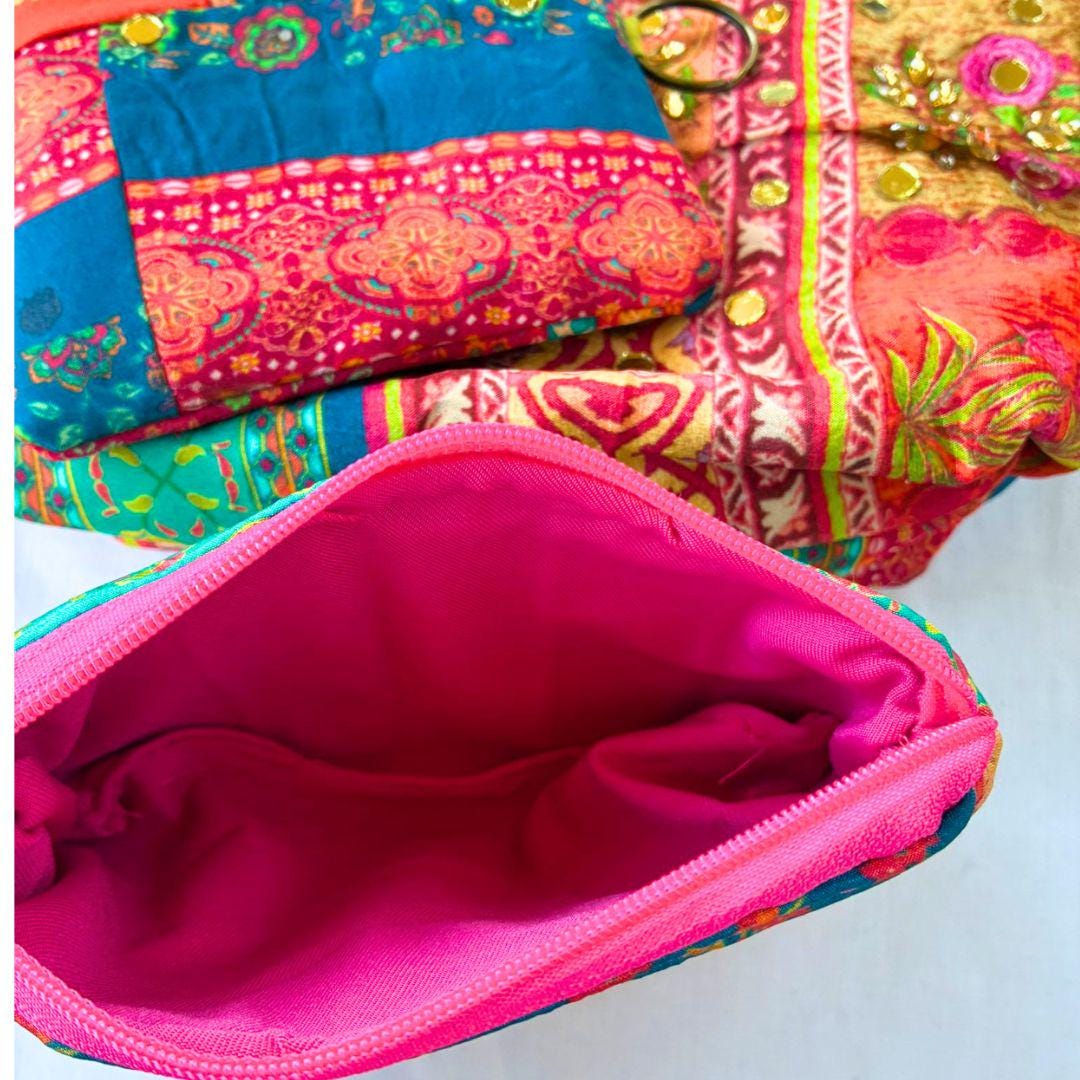 Sari Matching Travel Set